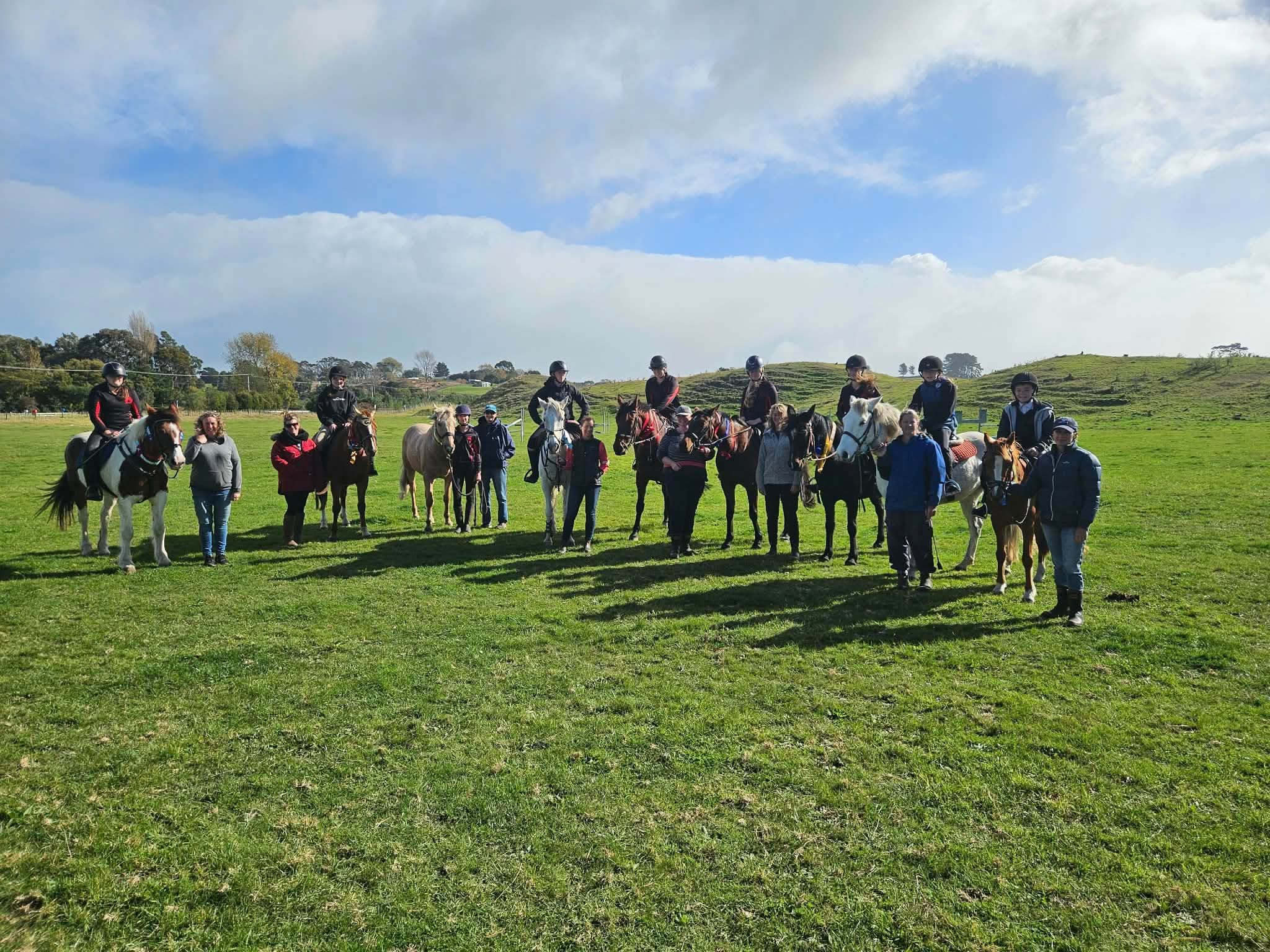 Wanganui Petre Pony Club members with their ponies